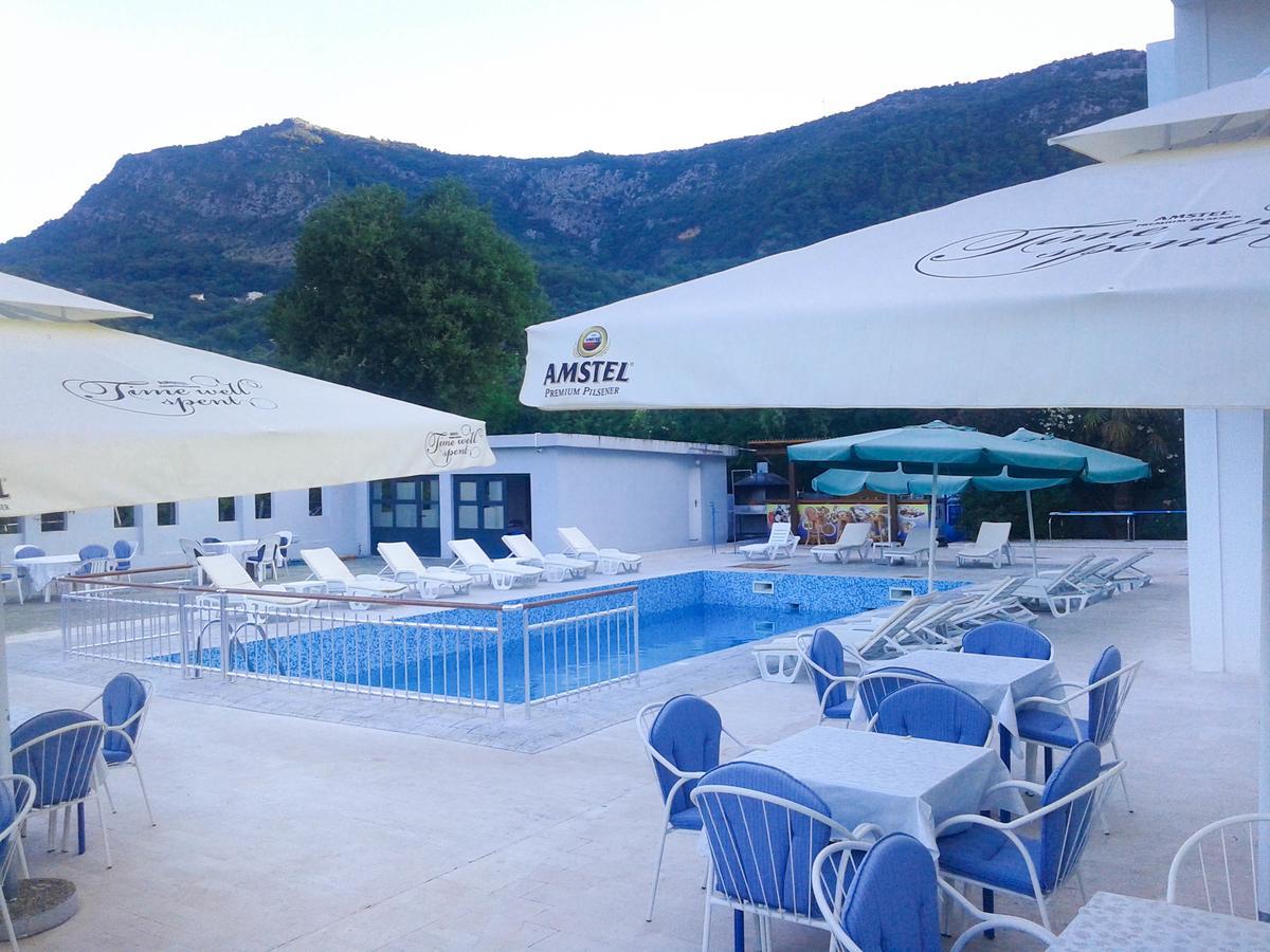 Hotel Jovana Budva Kültér fotó