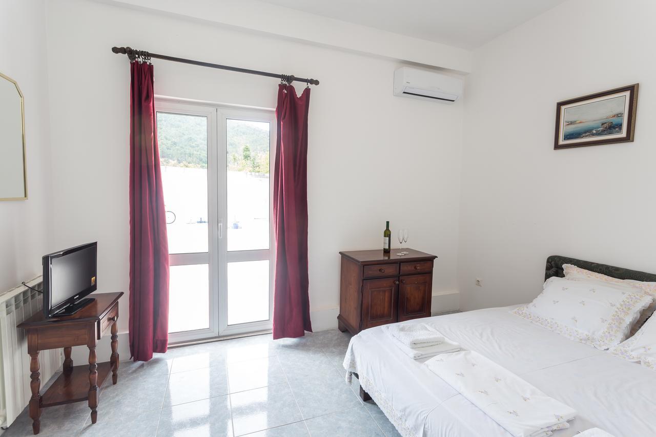 Hotel Jovana Budva Szoba fotó