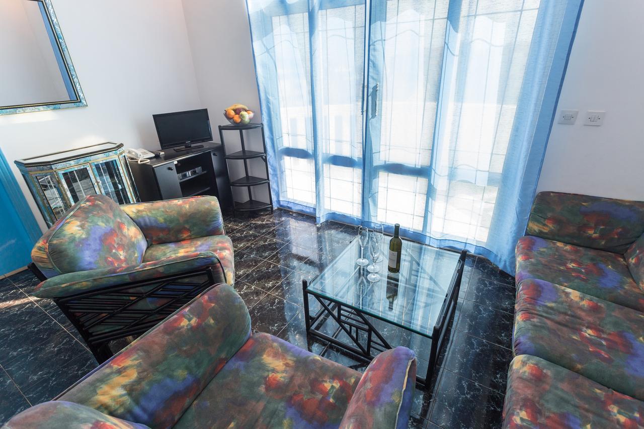 Hotel Jovana Budva Kültér fotó